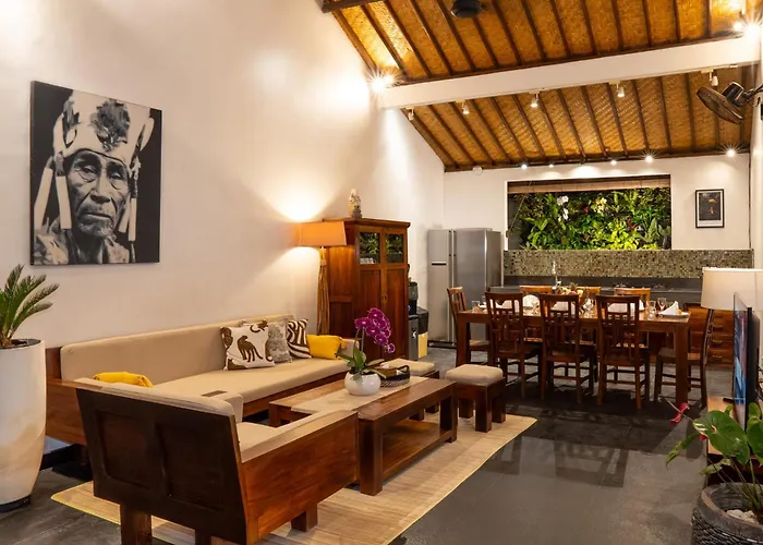 Villa The Clovewood *